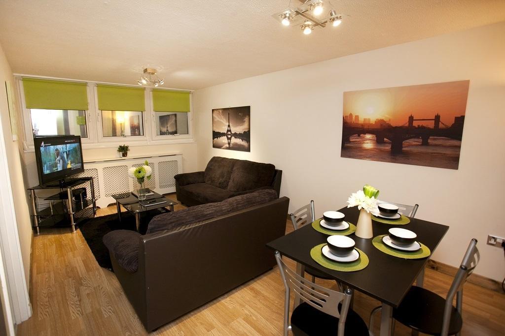 Victoria Centre Apartments In The Victoria Centre Shopping Centre - Nottingham City Centre - 24 Hour Access - Most Central Location, Kitchen - Sunday Check-Out 1Pm - Opposite Hilton By Restaurants & Shops - Outdoor Parking Cars Or Vans Five Pounds A Eksteriør bilde