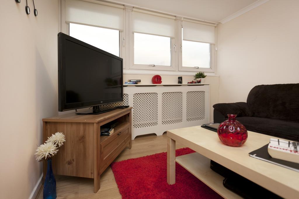 Victoria Centre Apartments In The Victoria Centre Shopping Centre - Nottingham City Centre - 24 Hour Access - Most Central Location, Kitchen - Sunday Check-Out 1Pm - Opposite Hilton By Restaurants & Shops - Outdoor Parking Cars Or Vans Five Pounds A Eksteriør bilde