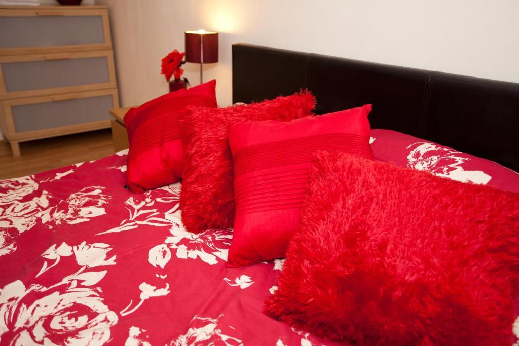 Victoria Centre Apartments In The Victoria Centre Shopping Centre - Nottingham City Centre - 24 Hour Access - Most Central Location, Kitchen - Sunday Check-Out 1Pm - Opposite Hilton By Restaurants & Shops - Outdoor Parking Cars Or Vans Five Pounds A Rom bilde